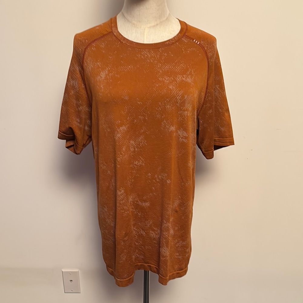 Lululemon Men's Butternut Brown Orange Vent Tech Tee 2.0